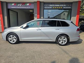 Volkswagen Golf - 2
