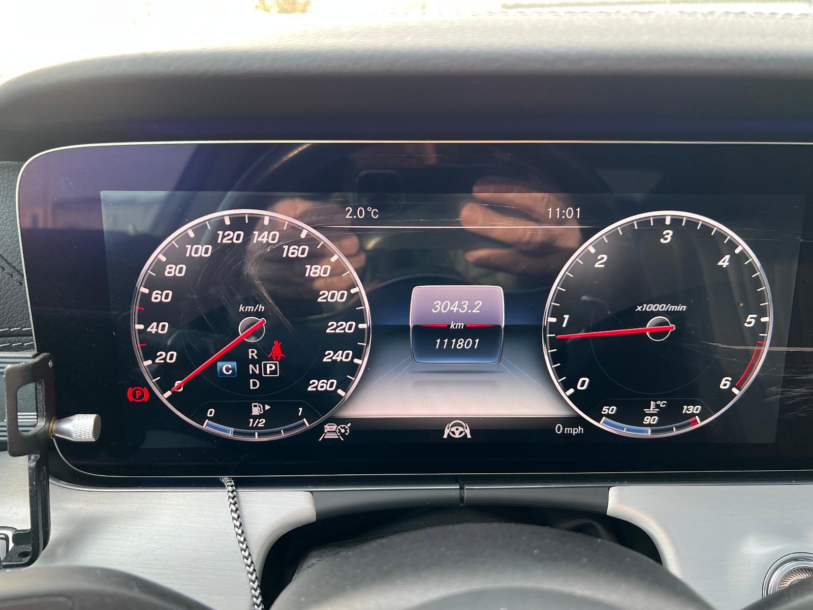 Mercedes-Benz CLS 300 d AMG  Distronic AHK Schiebdach Head-up
