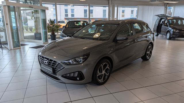 Hyundai i30 Kombi 1.0 T-GDI Komfort *DAB*Kamera*PDC*