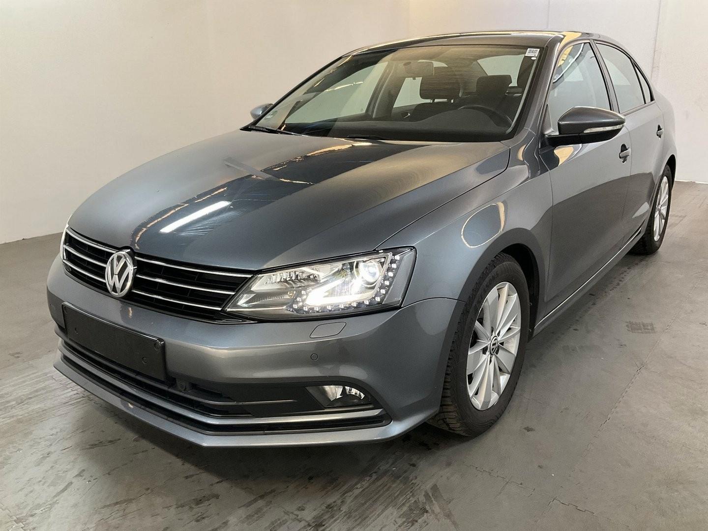 Volkswagen Jetta VI Basis BMT Xenon PDC LED Premium Klima