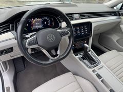 VW Passat Variant 2.0 TDI DSG Elegance