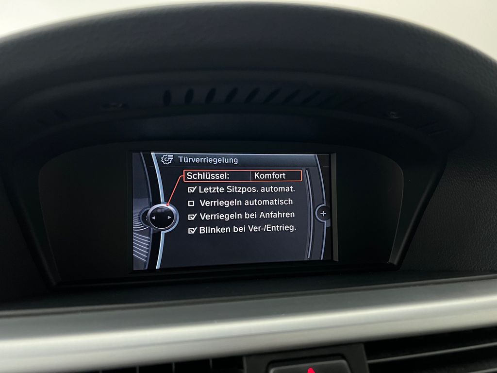 BMW 320d CABRIO M PAKET / NUR 102.tKM / GARANTIE / BMW 320d CABRIO M PAKET / NUR 102.tKM / GARANTIE /
