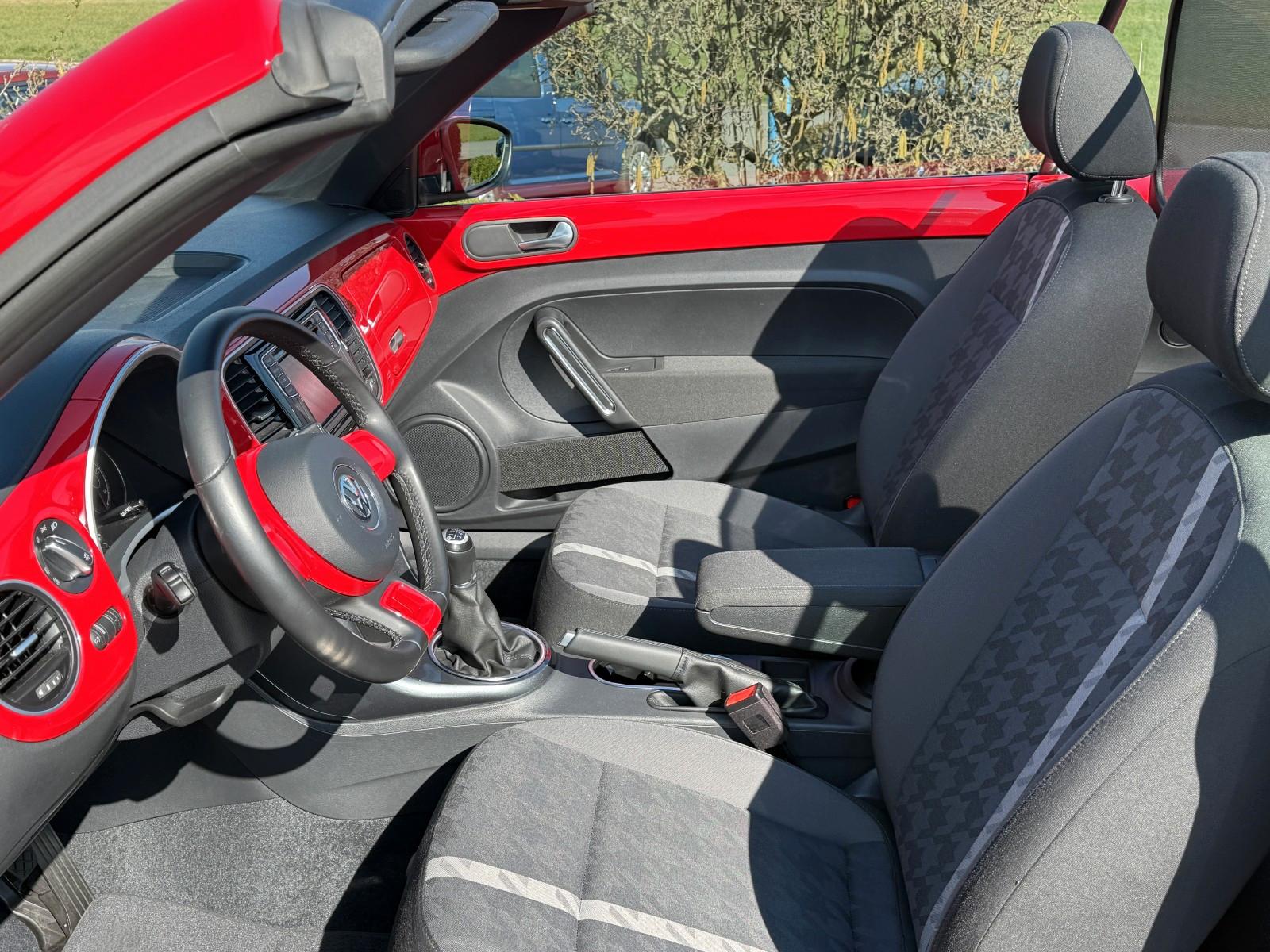 Volkswagen Beetle Cabriolet 1.2 TSI Design SHZ 1. Hand