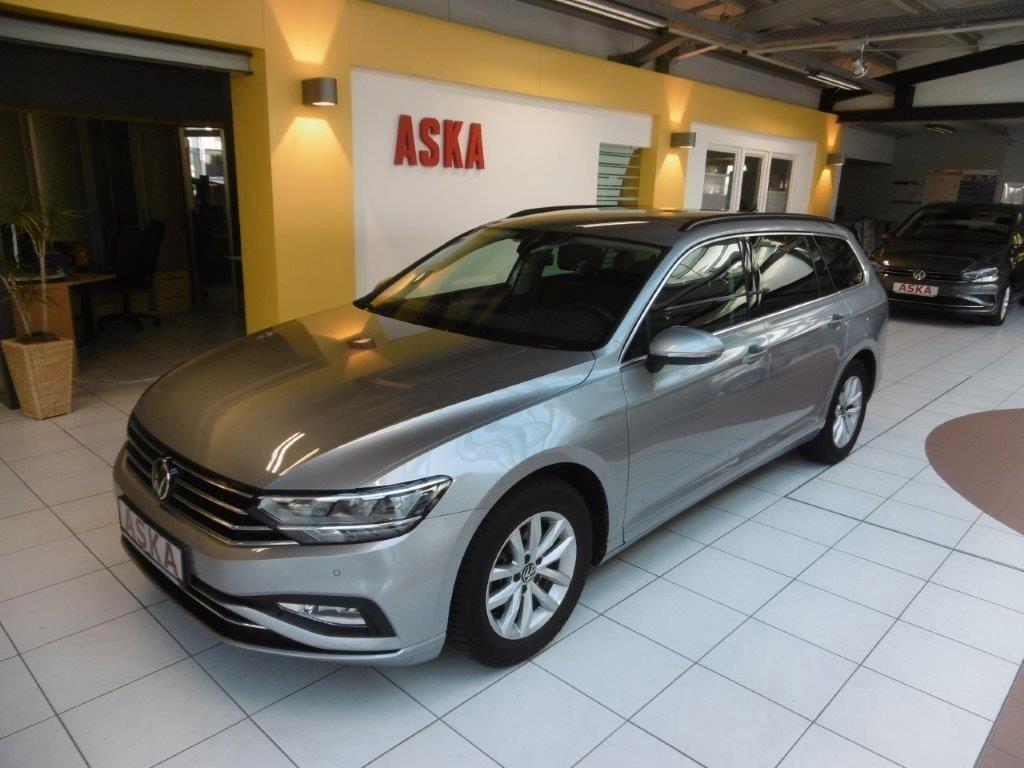 Volkswagen Passat Variant 1.5 TSI  DSG NAVI LM AHK Komfort