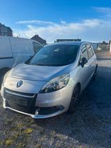 Renault scenic Gepflegt Zylinderkopfdichtu... - Renault Scenic in Leverkusen