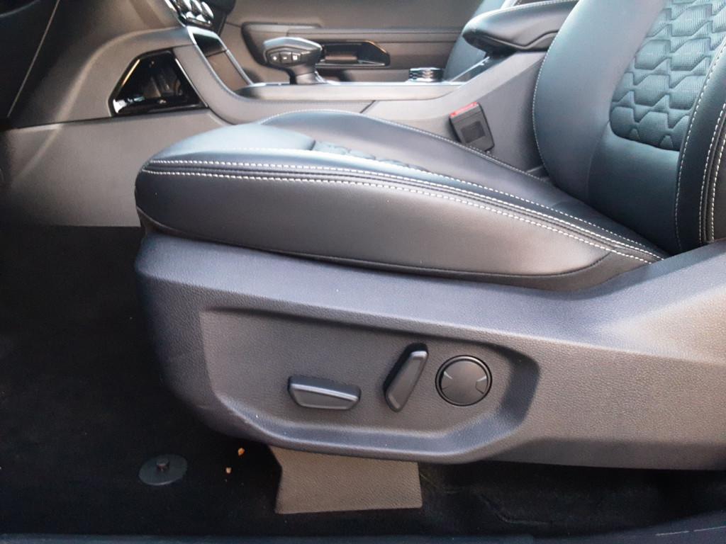 Ford RANGER DOKA PLATINUM 240PS STANDHZ MATRIX-LED