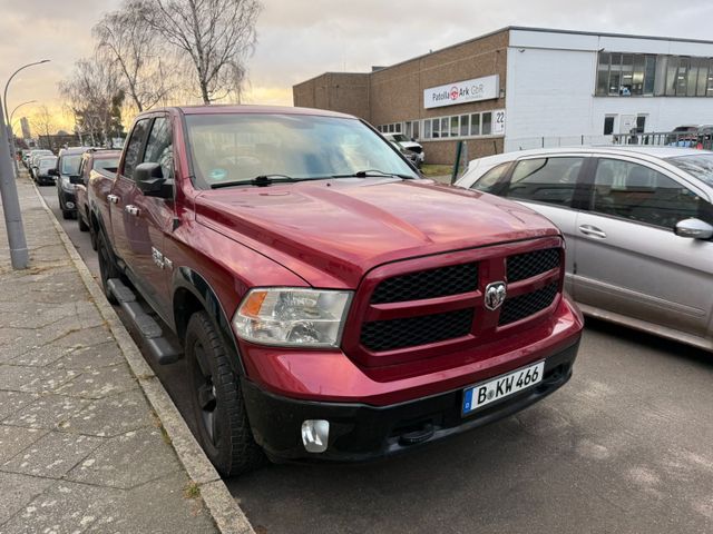 Dodge RAM 5.7 HEMI,QUAD CAB,4x4 ,8Gang