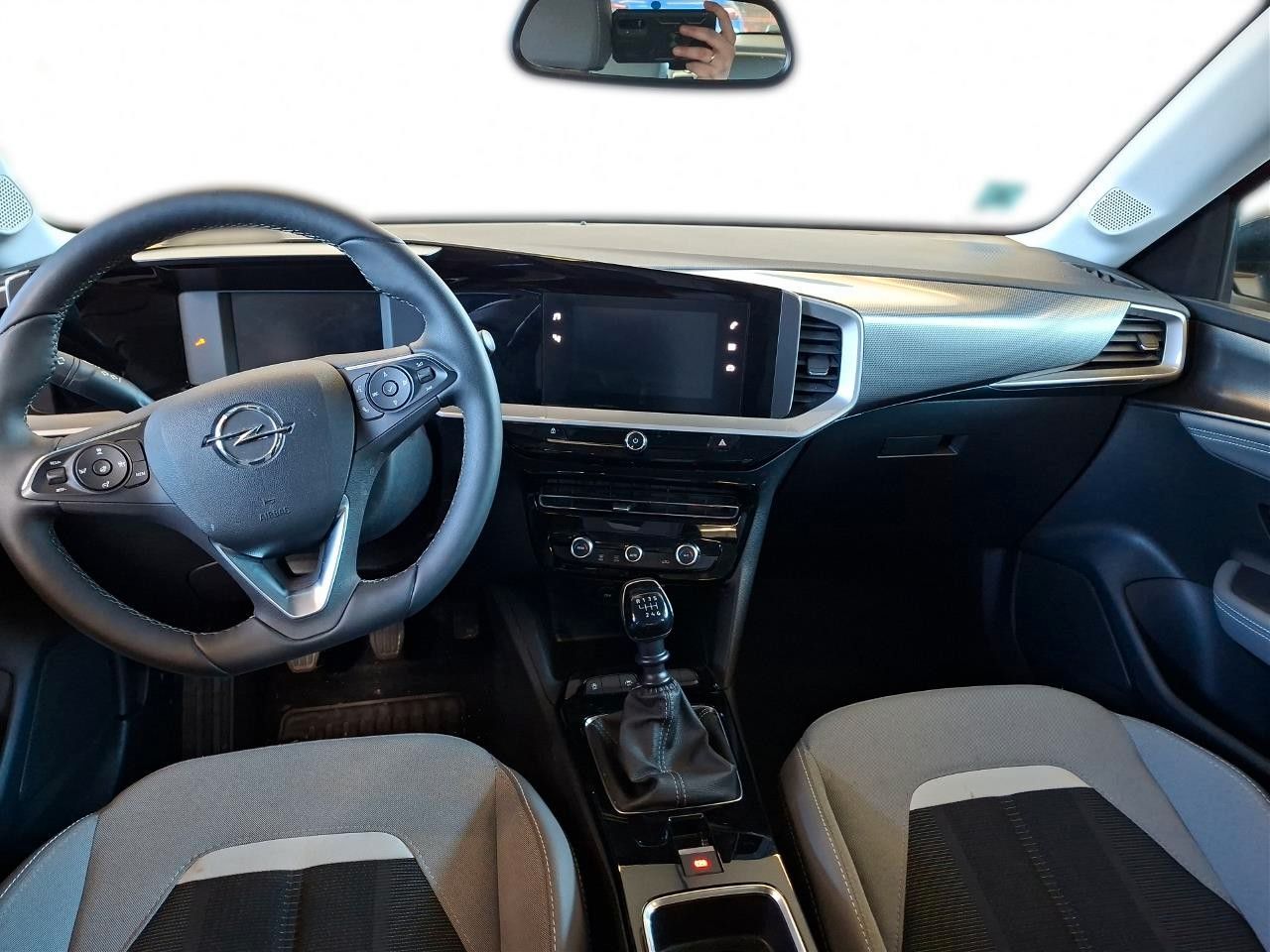 Fahrzeugabbildung Opel Mokka ELEGANCE 1.2T NAVI/LED/KAMERA/SPORT/SH/DAB