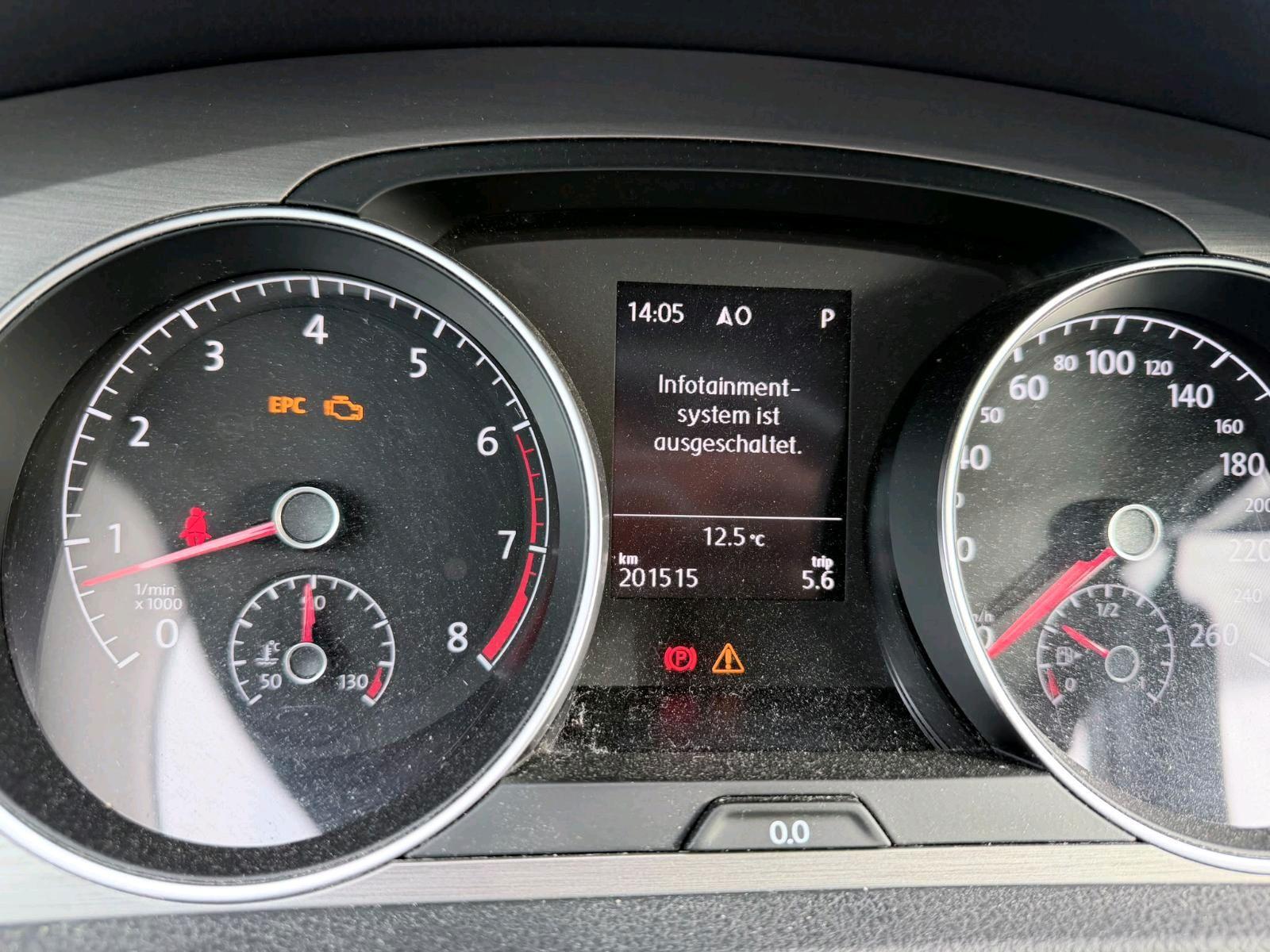 Volkswagen Golf 2014 — двигун 105 HP (77kW)