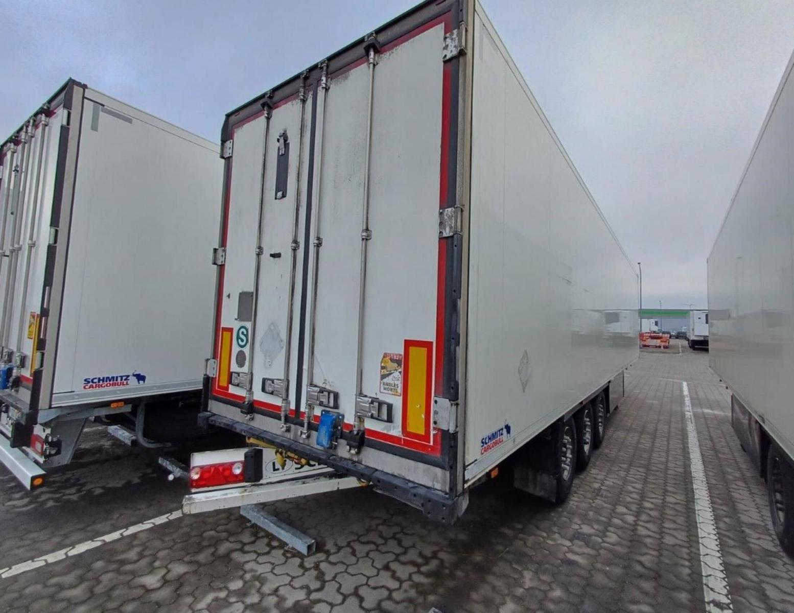 Schmitz Cargobull SKO Double Deck FP60 SLXi 300 Lifting Axle
