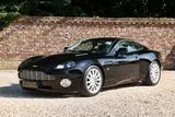 Aston Martin Vanquish V12 "Low mileage" Executed in deep "Bow - Aston Martin aus 2002