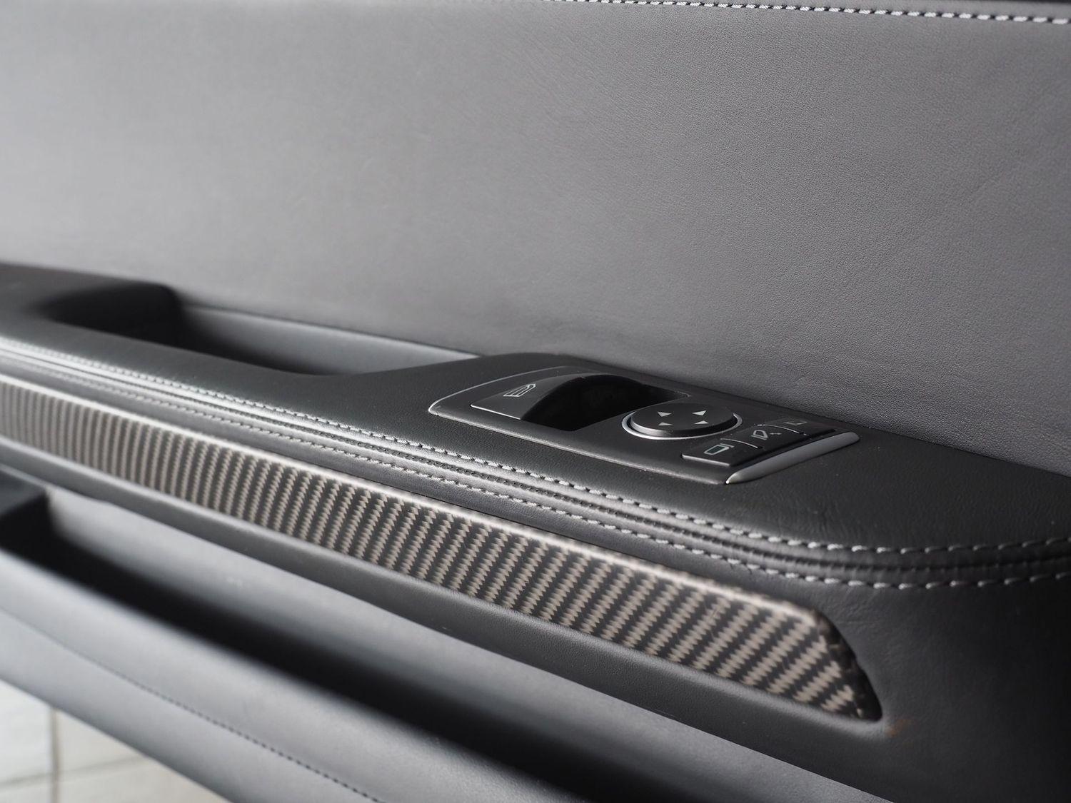 Mercedes-Benz AMG GT C Coupe CARBON // BURMESTER // GLASS ROOF
