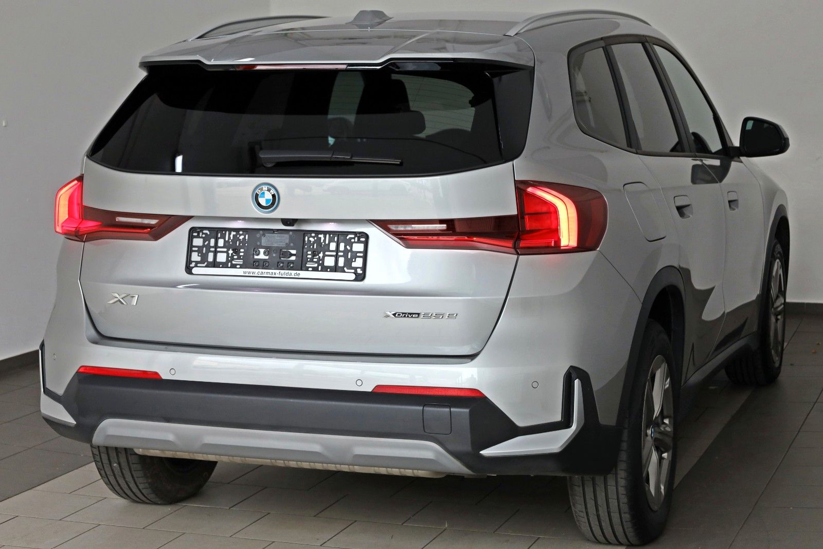 Fahrzeugabbildung BMW X1 xDrive 25 e,Navi,LED,SH,Kamera,Carplay,DAB