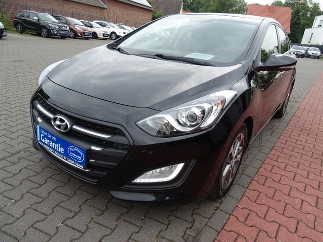 Hyundai i30 blue Trend