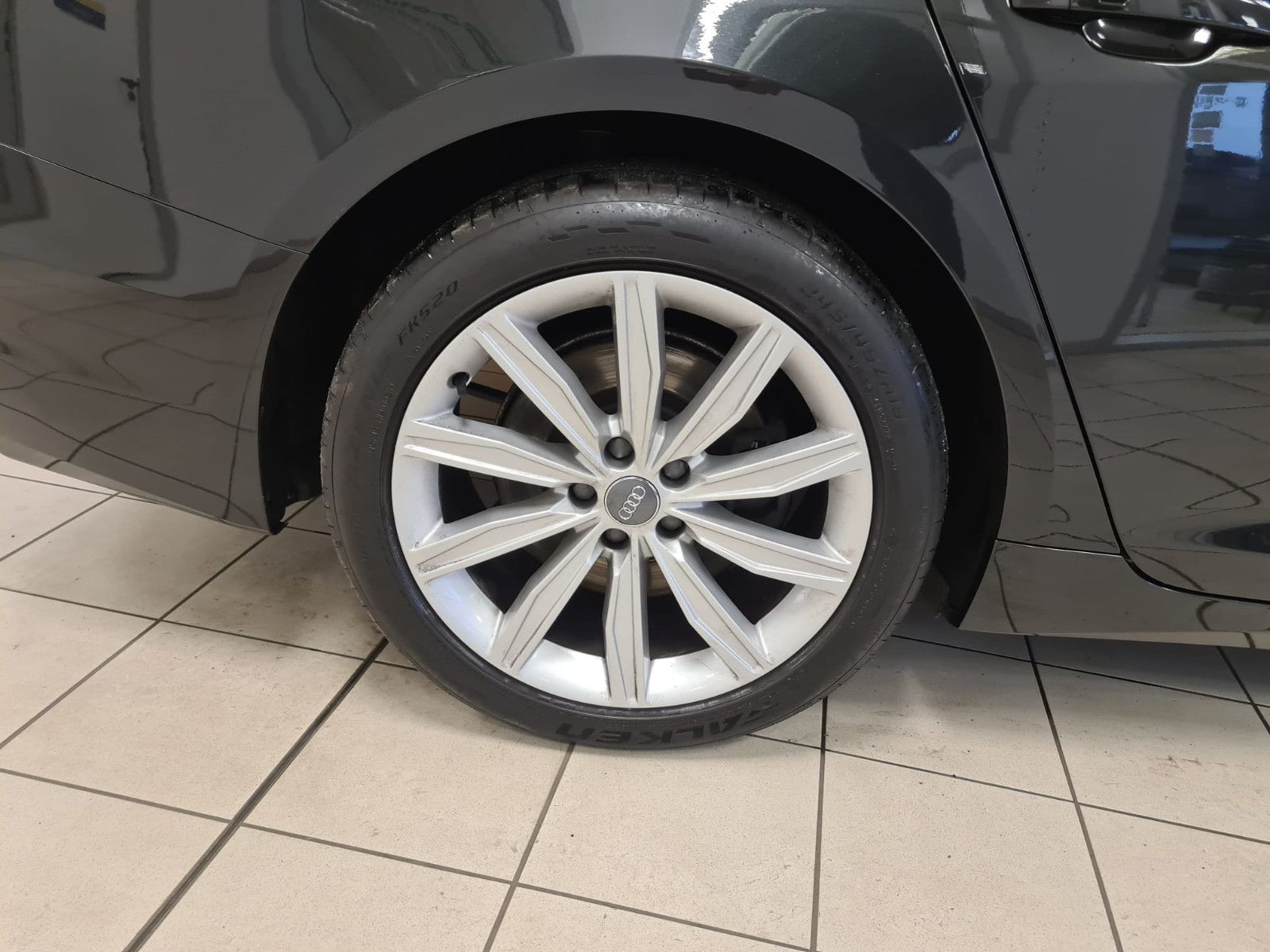 Fahrzeugabbildung Audi A6 Avant 50 TDI quattro sport /LEDER/MATRIX-LED