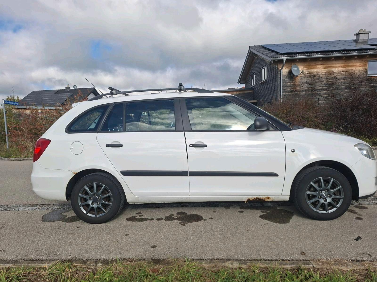 Skoda Fabia, 2009