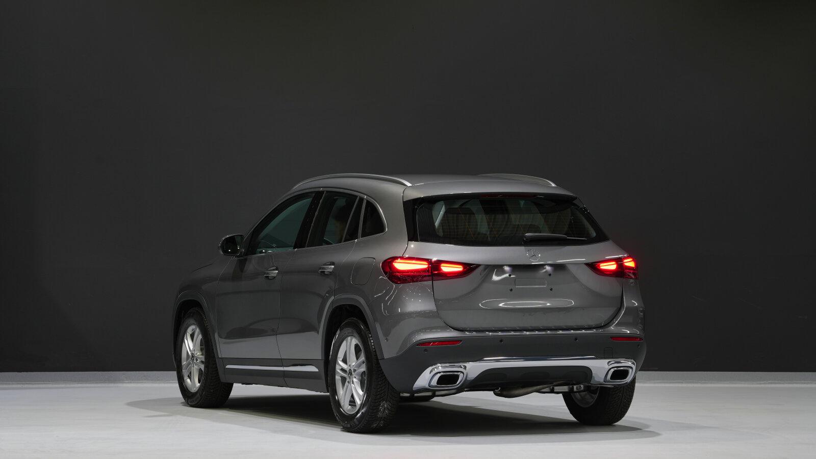 Mercedes-Benz GLA 200d Progressive