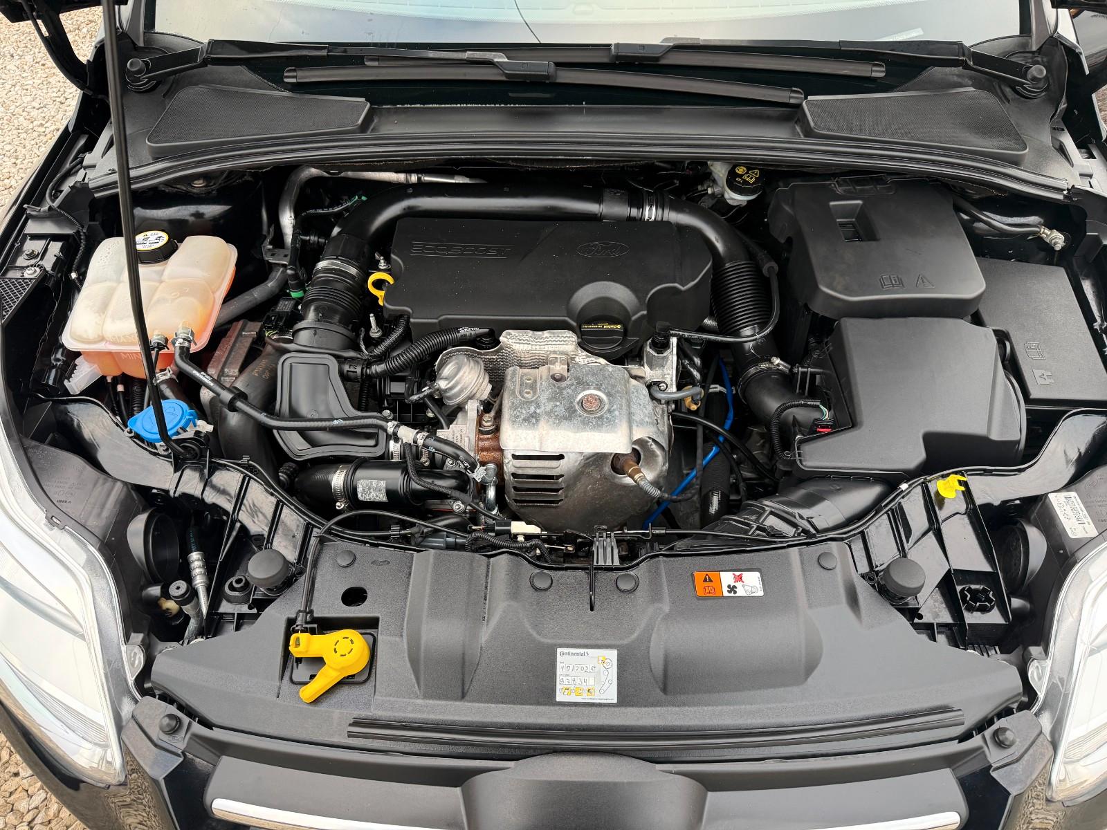 Ford Focus 2014 — photo 20