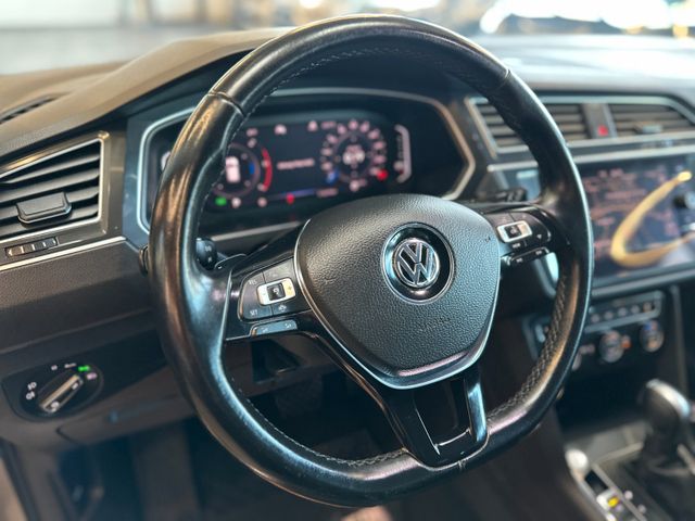 MYAUTOCENTER – Gebraucht- und Jahreswagen mit Werkstattservice in Pfaffenhofen Volkswagen Tiguan *1.HAND*MEMORY*ACC*LED*CARPLAY*3-ZONEN*