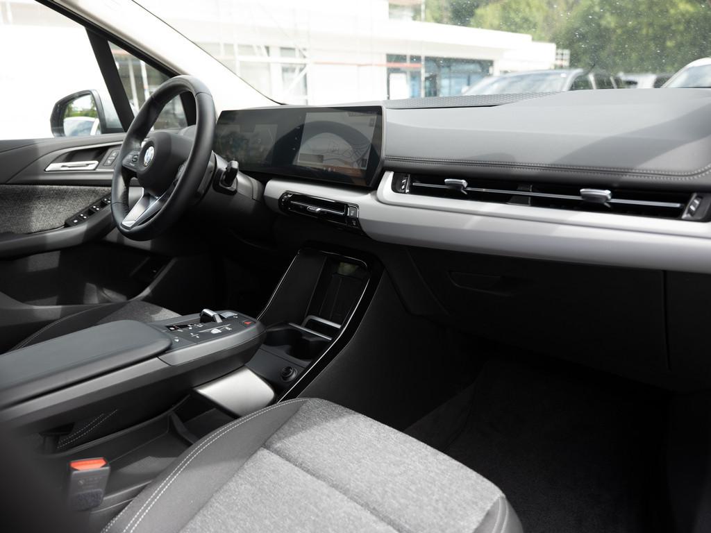 BMW 220 Active Tourer AHK LED NAVI H/K KAMERA SHZ, миниатюра 8