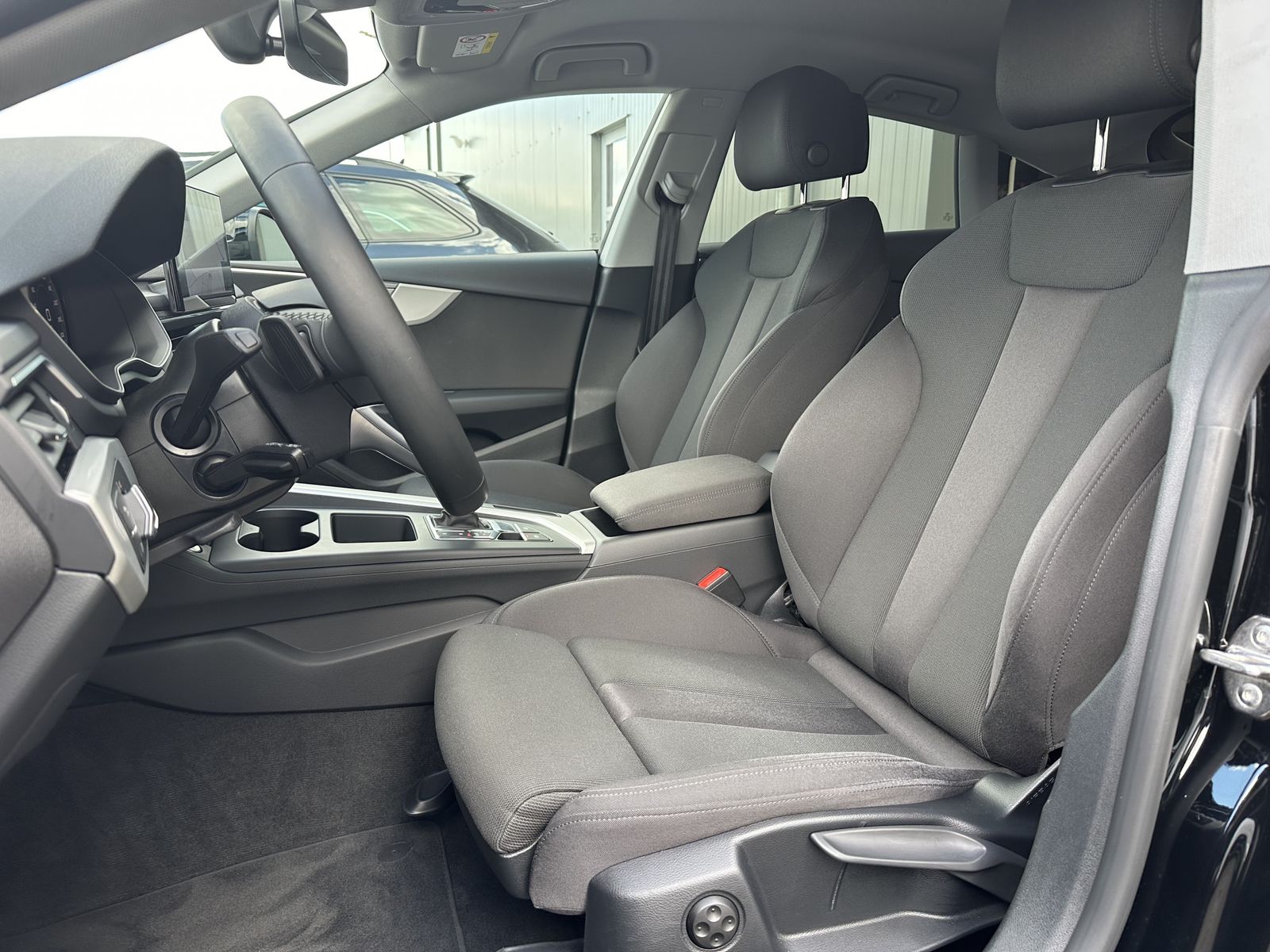 Fahrzeugabbildung Audi A5 SpB 40 TFSI Advanced NAV+LED+ACC+KAM+CARPLAY