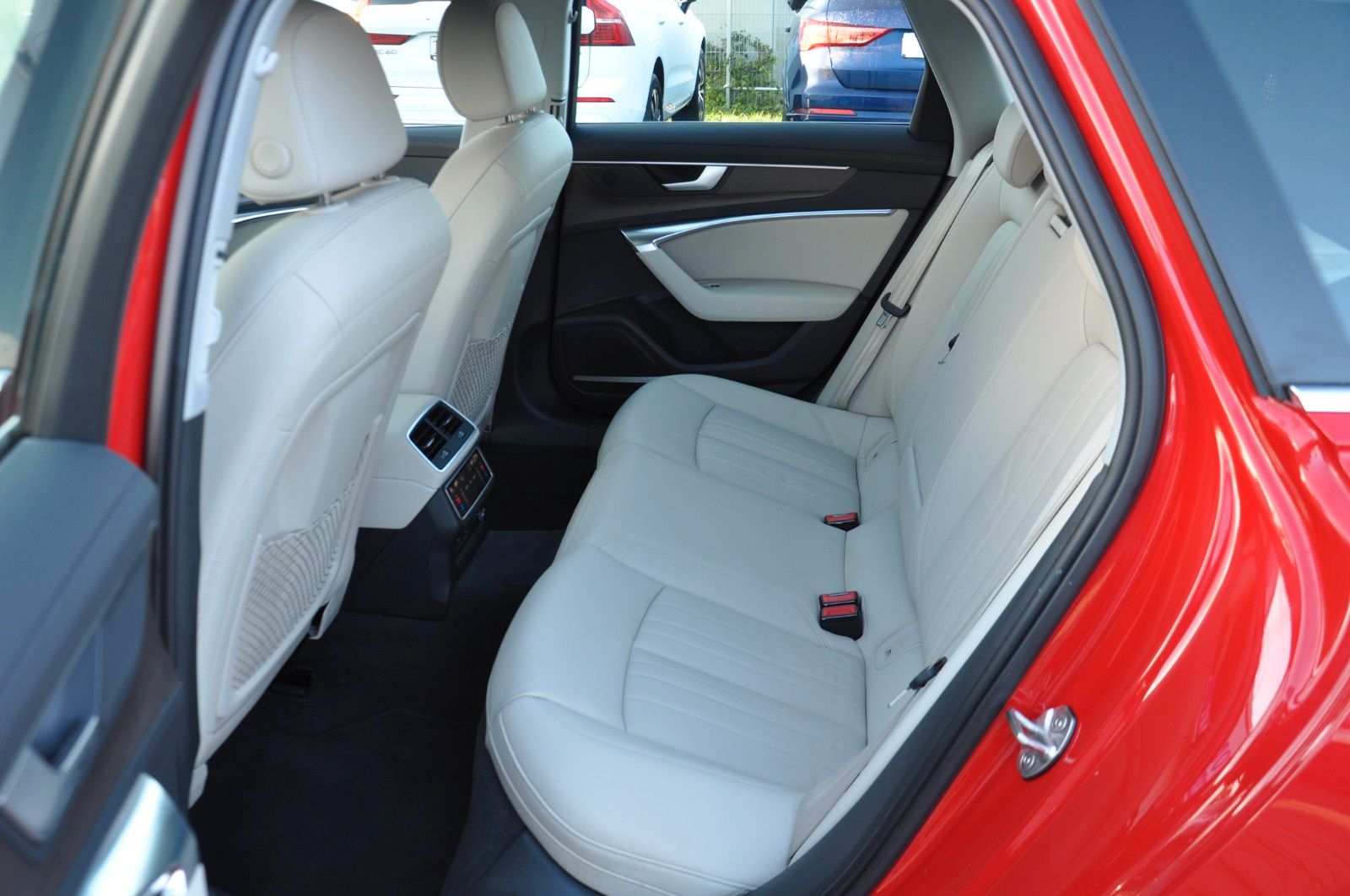 Audi A6 Avant 45 TFSI S line ACC-AHK-B&O-VIRTUAL-RKAM foto 16