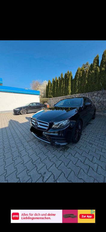 Image of Mercedes-Benz E 200