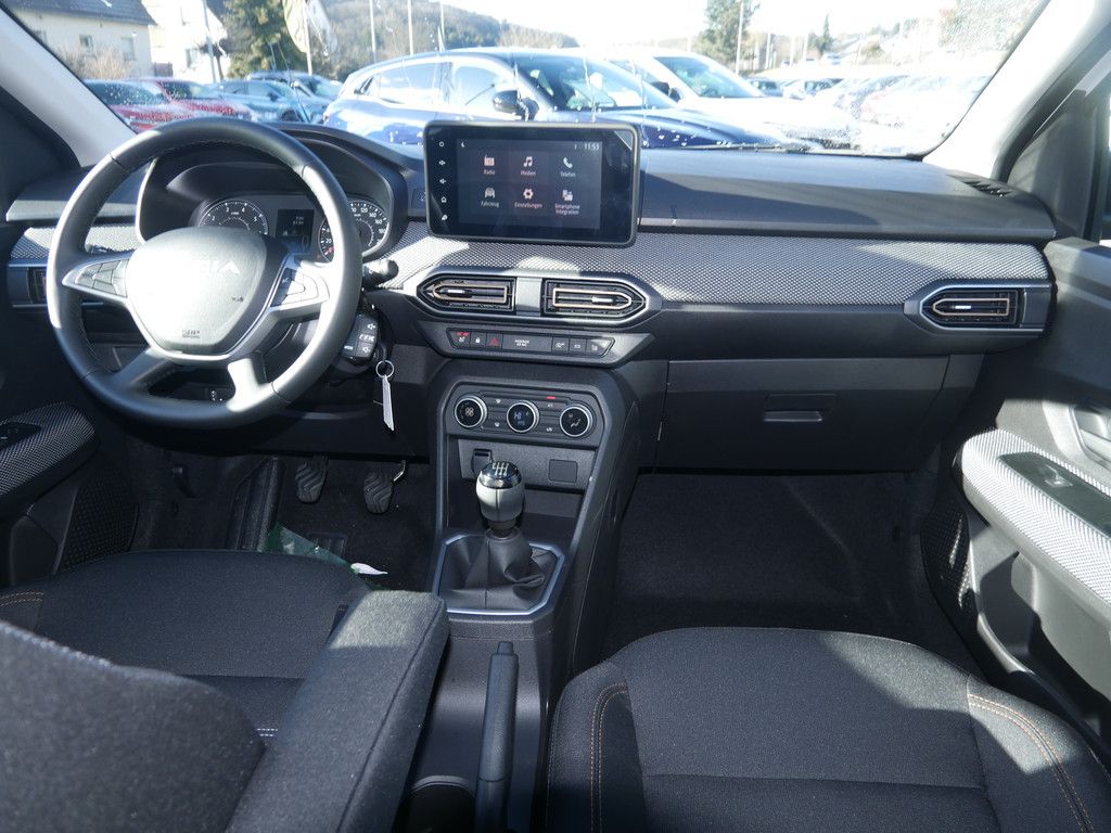 Fahrzeugabbildung Dacia Sandero Stepway Expression TCe 90