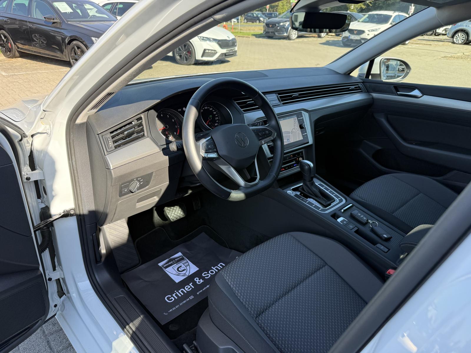 Volkswagen Passat ,R-Kam,Winter,CarPlay,3-Zonen,ACC, миниатюра 12