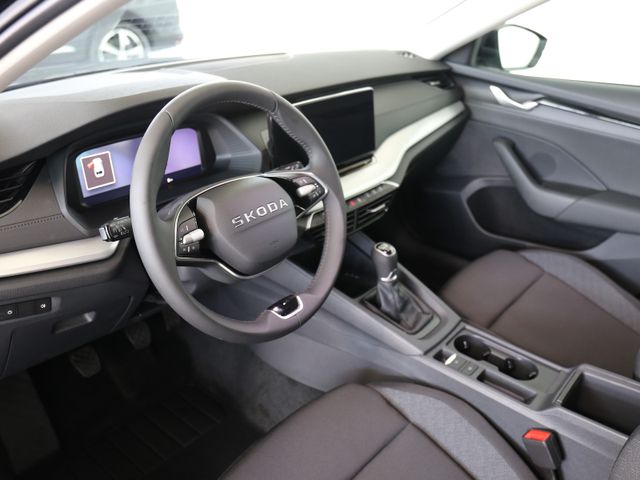 Skoda Octavia 1.5 TSI LED KLIMAAUTOM APP SITZH PDC