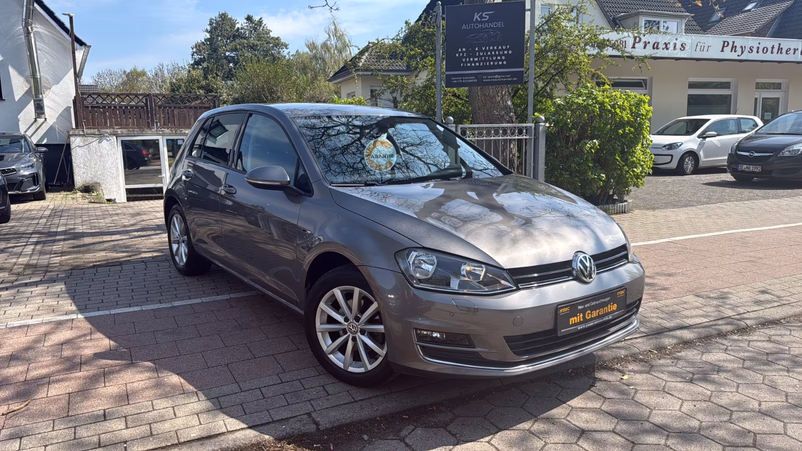 Volkswagen Golf VII Lim. Lounge BMT
