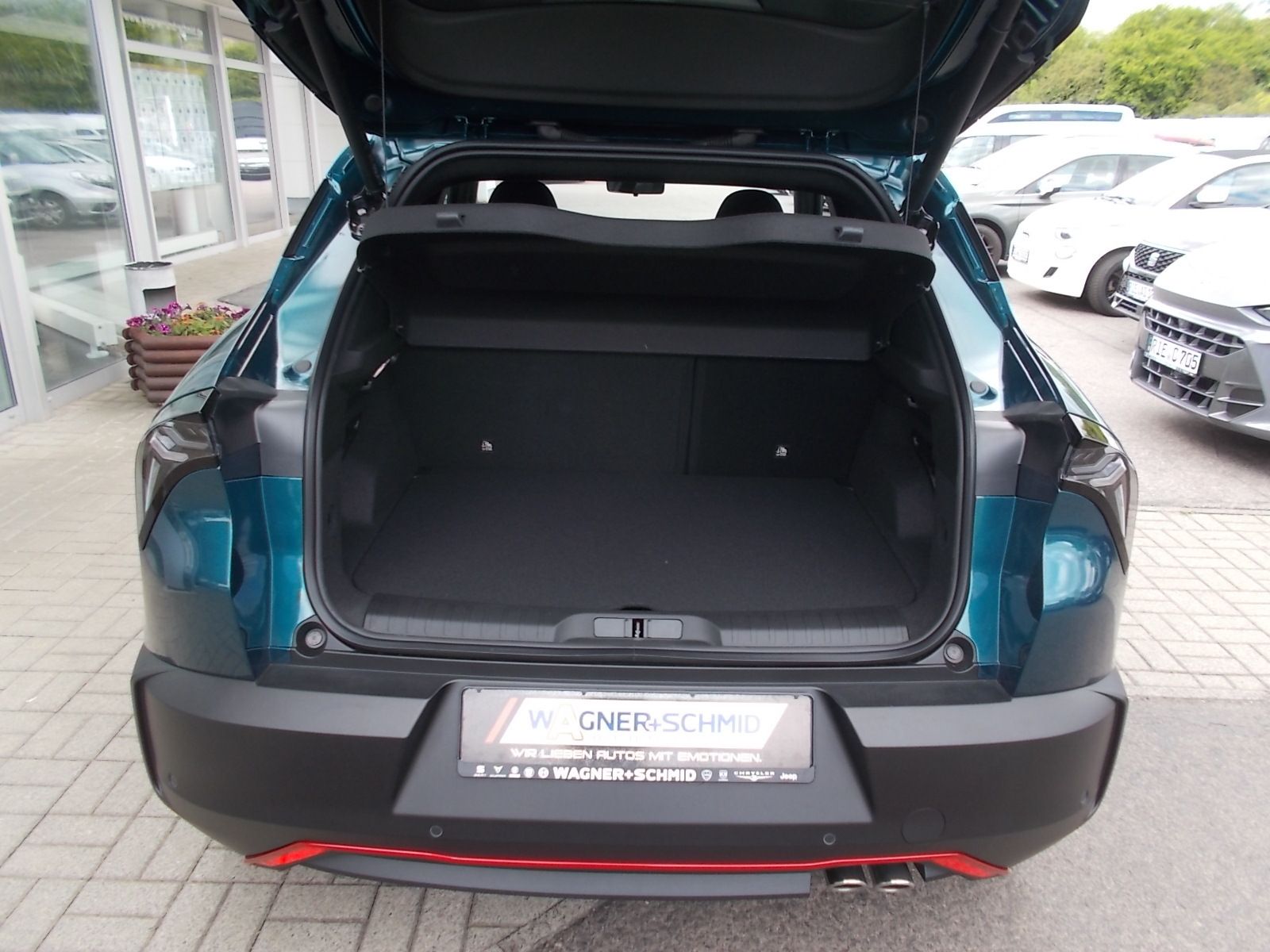 Fahrzeugabbildung Alfa Romeo Junior Ibrida Speciale 1.2 VGT Mild Hybrid