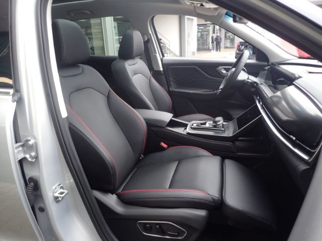 Fahrzeugabbildung BAIC X75 1.5T 7DCT Massagesitze Sitzbelüftung Indukti