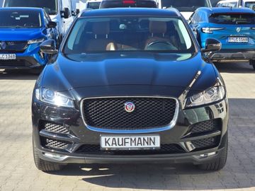 Jaguar F-Pace - 2