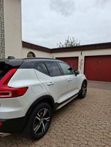Volvo XC40 D4 AWD R Design Geartronic R Design - Volvo XC40 von privat