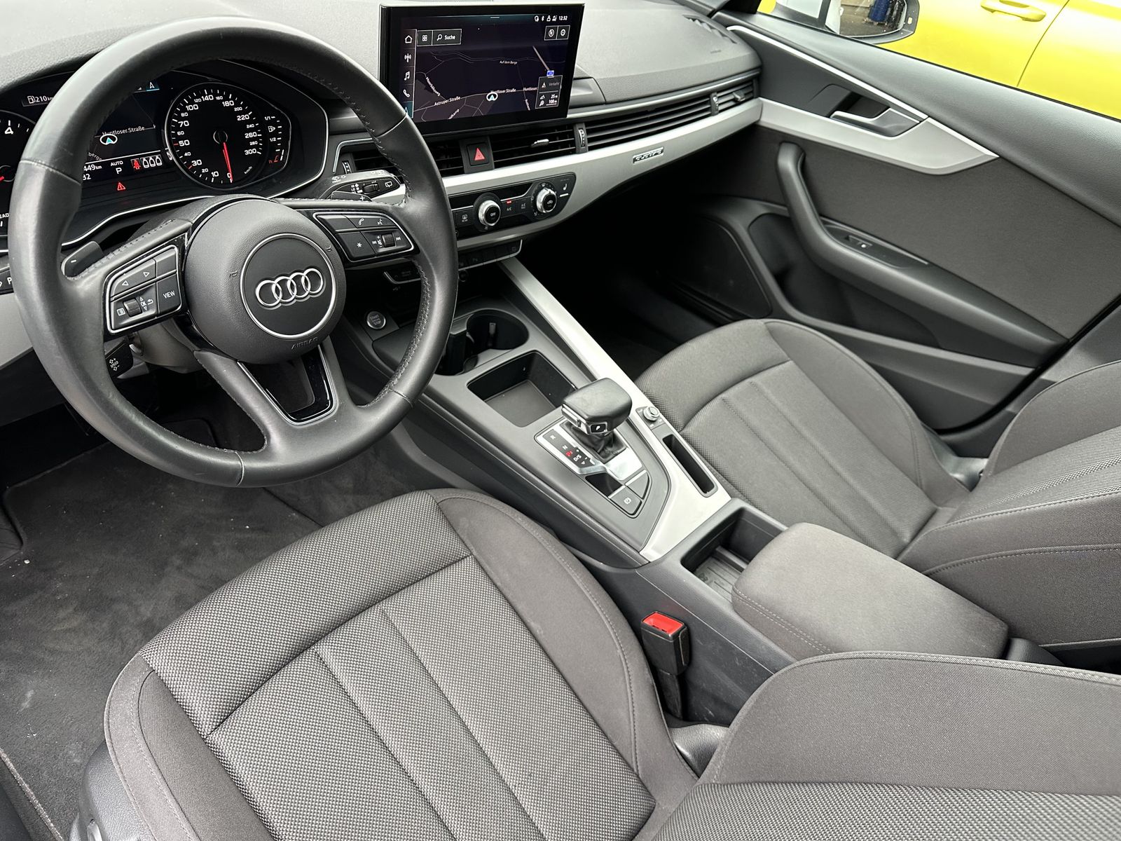 Fahrzeugabbildung Audi A4 Avant 40 TDI Quattro Aut. NAV+LED+KAMERA+18ZO