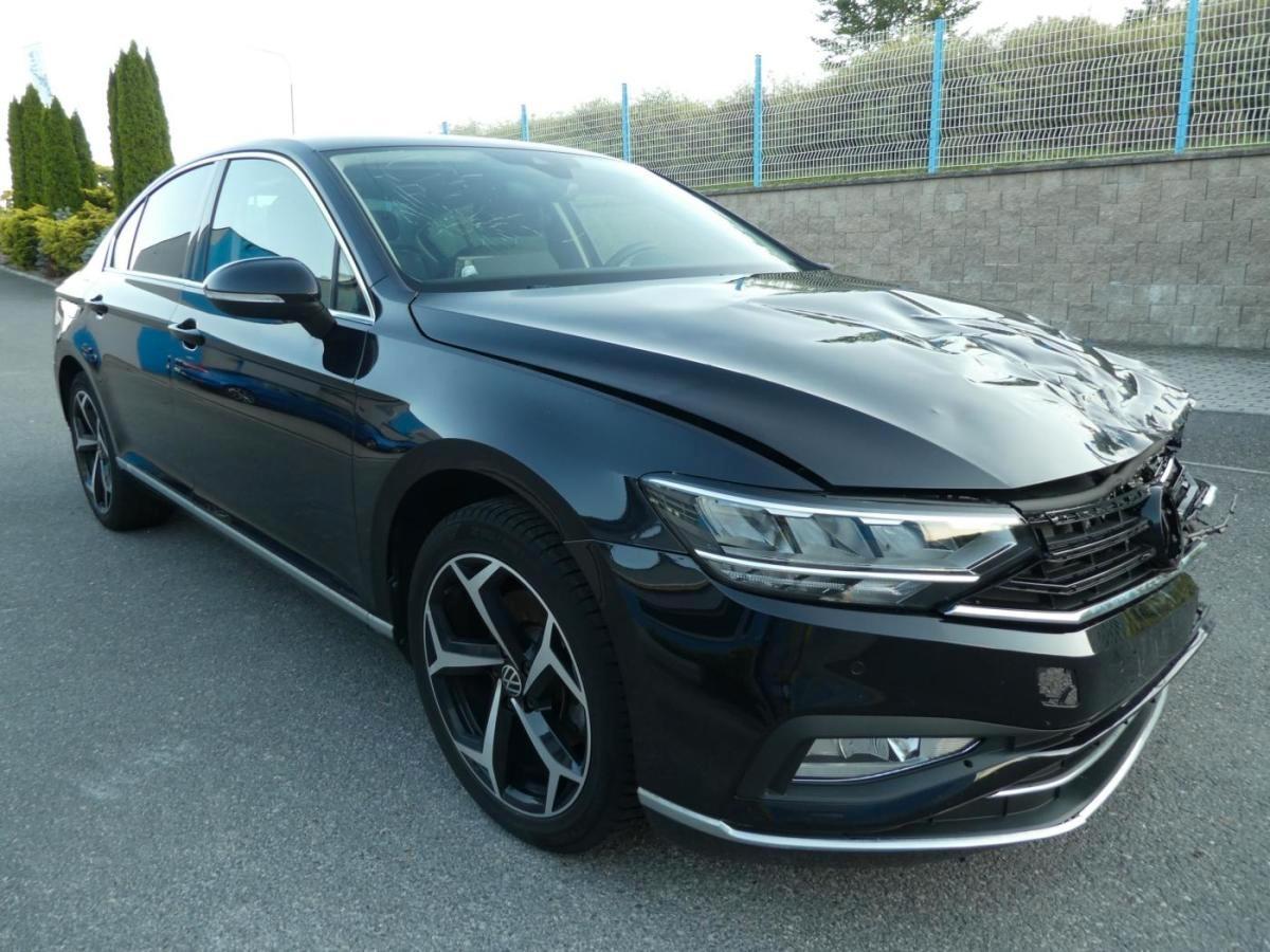 Volkswagen Passat Lim. Elegance 1,5 TSi 110kW  automatik
