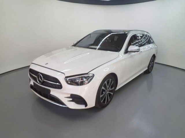 Image of Mercedes-Benz E 400
