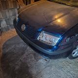 Volkswagen Bora 1.6 Basis Basis - Volkswagen Bora Basis mit Benzin-Antrieb