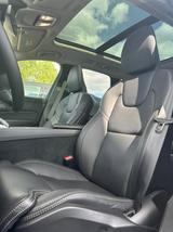 Volvo XC60 B5 AWD Ultra Dark*360-Kamera*MASS+PANO+ACC - Volvo XC60: Ultra Dark