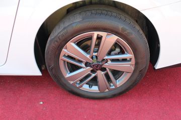 Peugeot 308 - 8