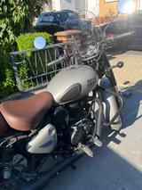 Royal Enfield Classic 350 - ROYAL ENFIELD CLASSIC 350