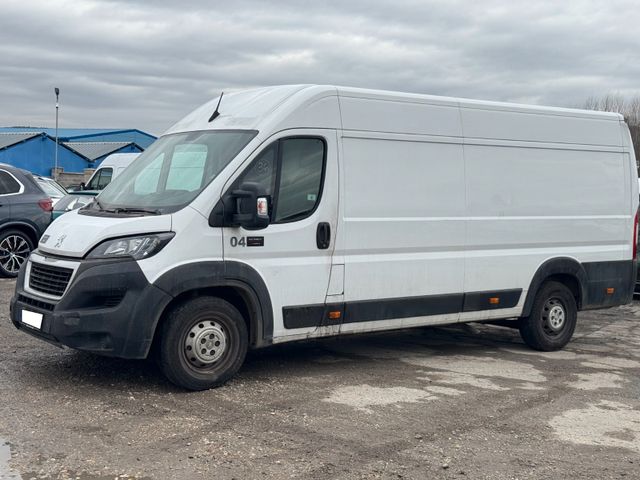 Peugeot Boxer 2.2 BlueHdi 103kw M6