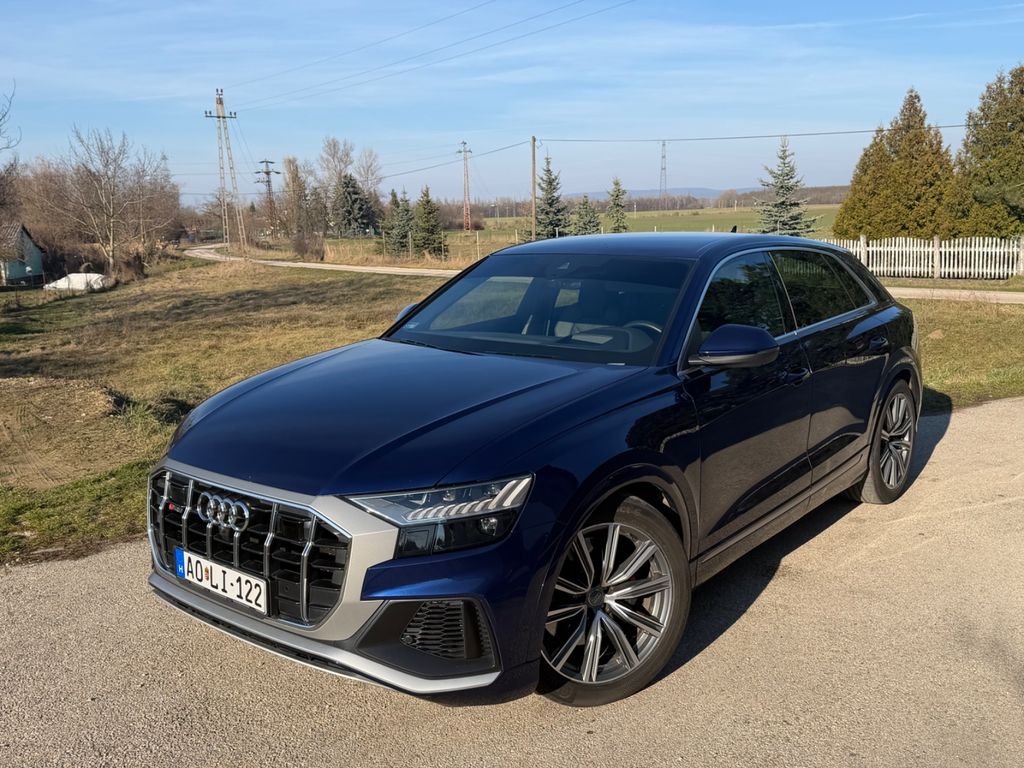 Image of Audi SQ8