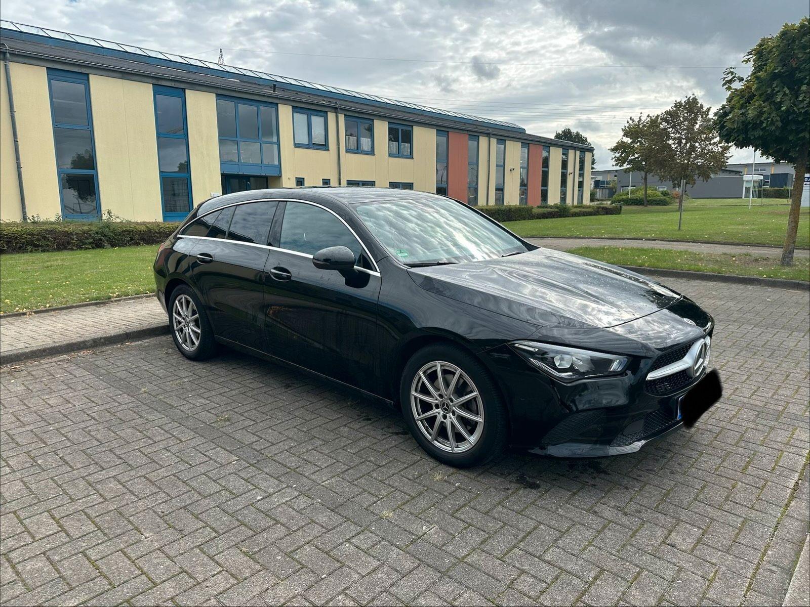 Mercedes-Benz CLA 200 Shooting Brake
