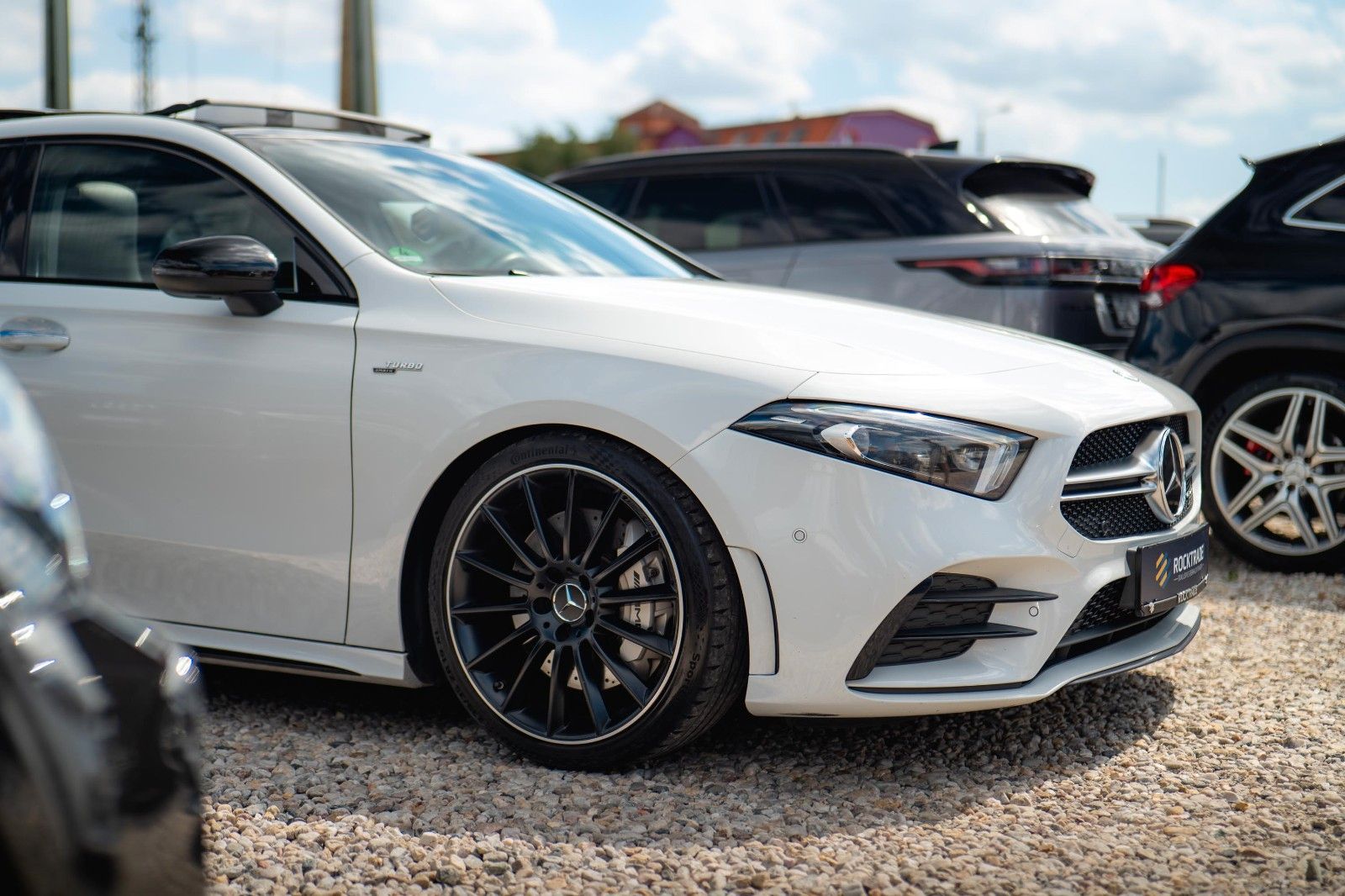 Fahrzeugabbildung Mercedes-Benz A 35 AMG 4Matic Night-Paket *Pano*LED*ACC*DAB*