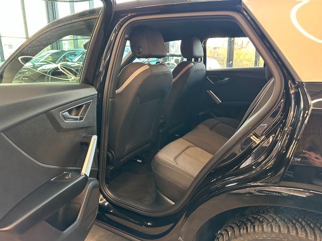 Audi Q2 30 TFSI sport *NAVI*TEMPOMAT*PDC*LED*SZHZ*