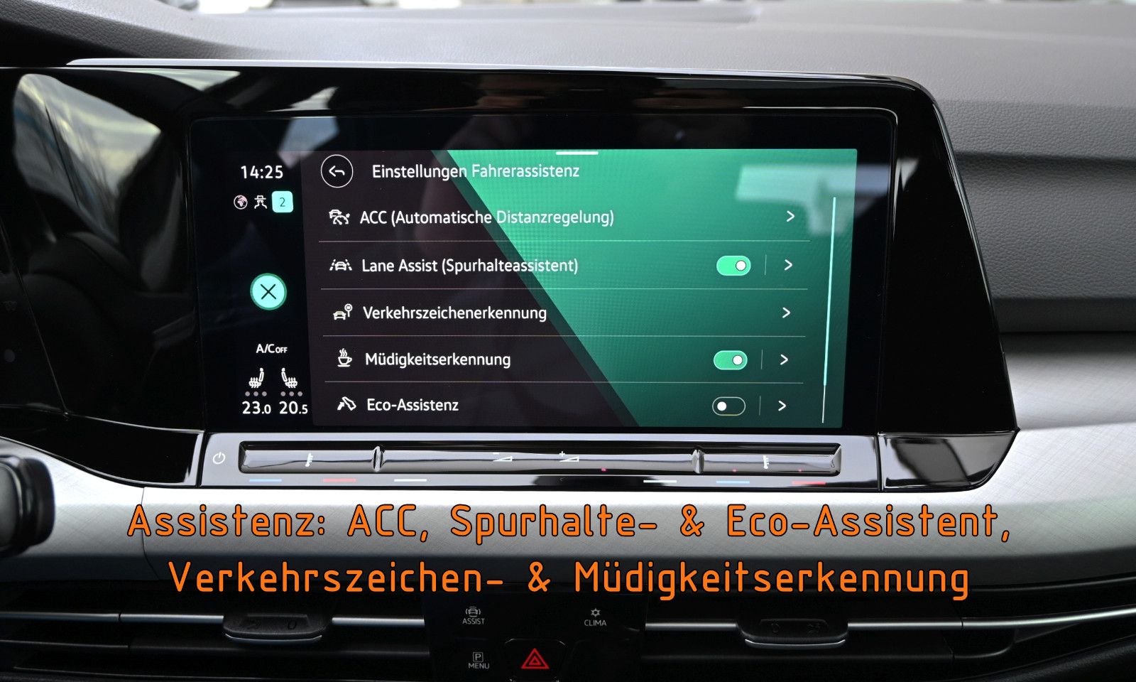 Fahrzeugabbildung Volkswagen Golf 2.0 TDI Life Variant °ACC°PANO°STANDHEIZ°HK