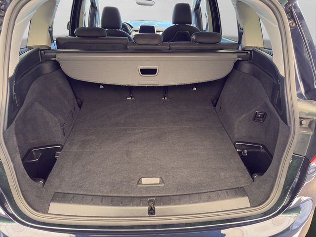 Fahrzeugabbildung BMW 218d Gran Tourer Automatik+ACC+HiFi+AHK+Navi
