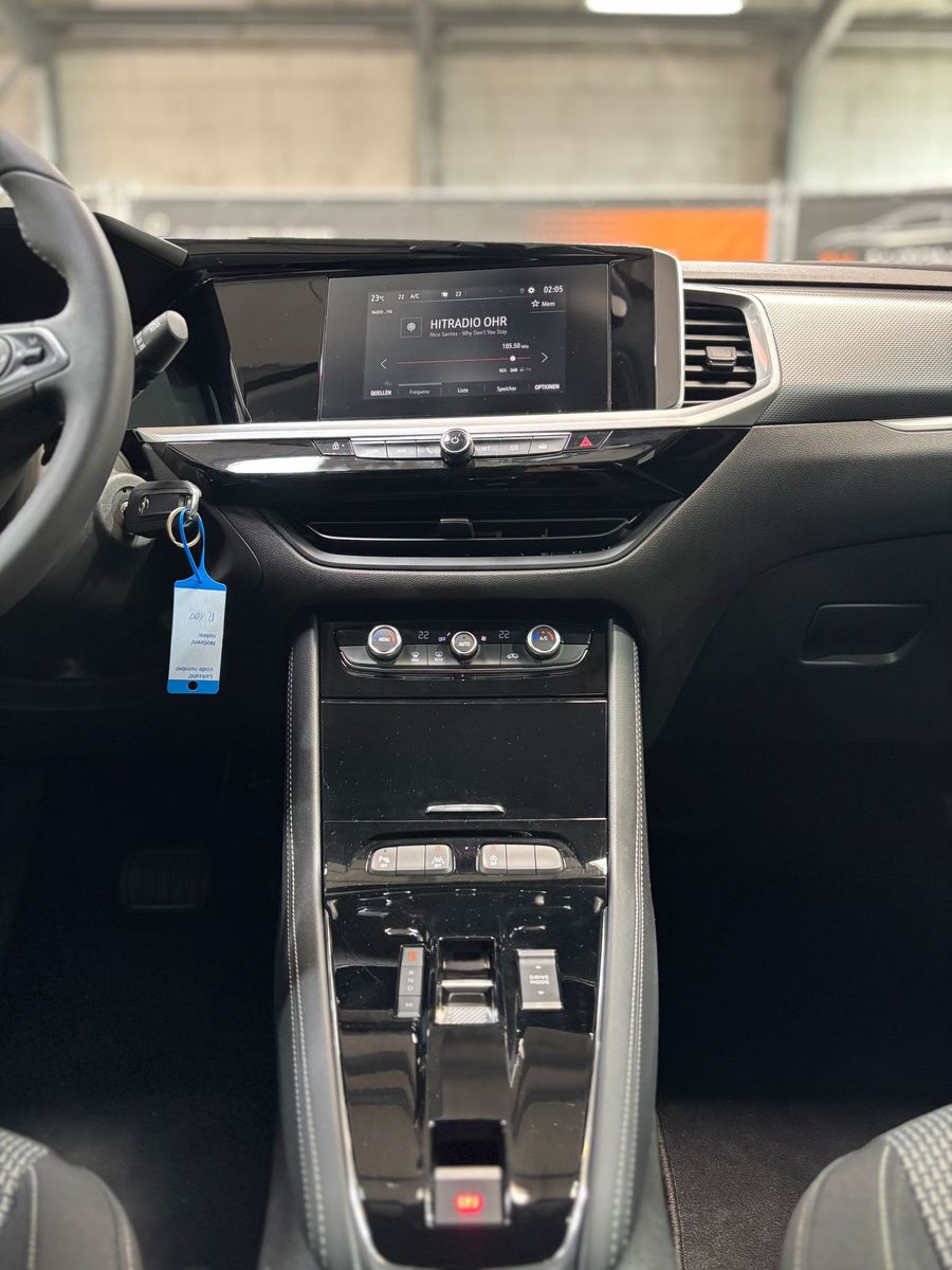 Fahrzeugabbildung Opel Grandland X Enjoy#LED#Spur#AHK